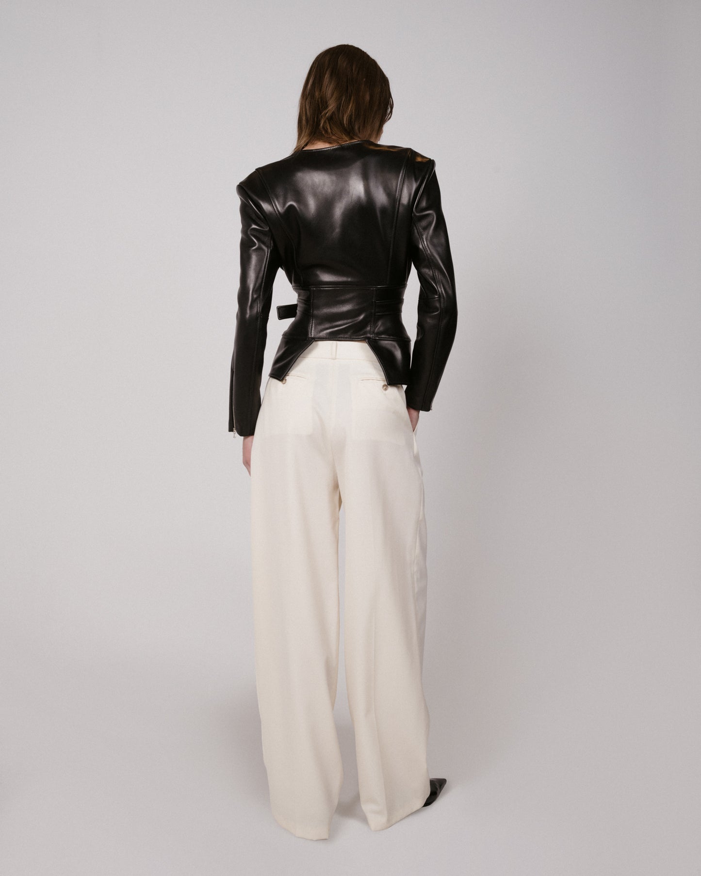 Mid Rise Pleated Trouser