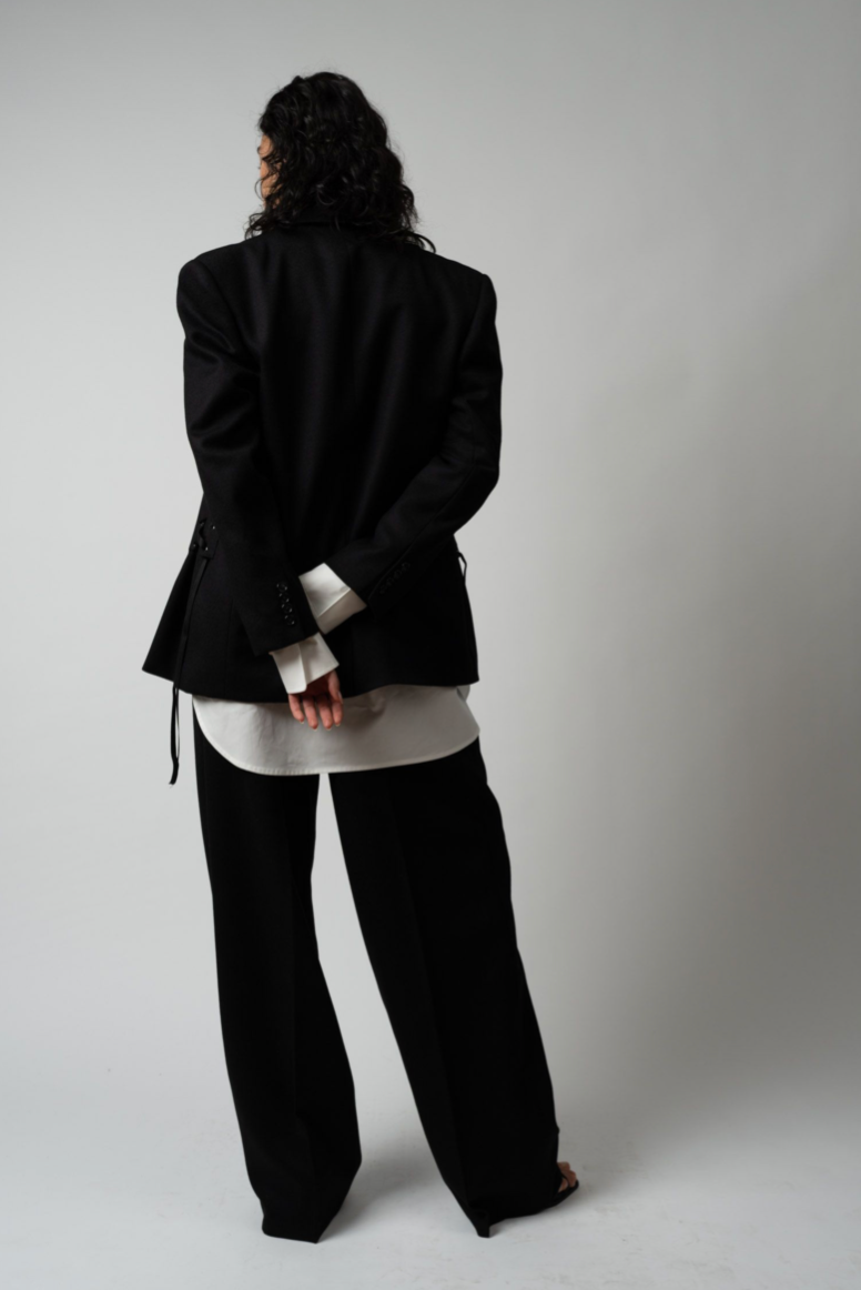 Mid Rise Pleated Trouser